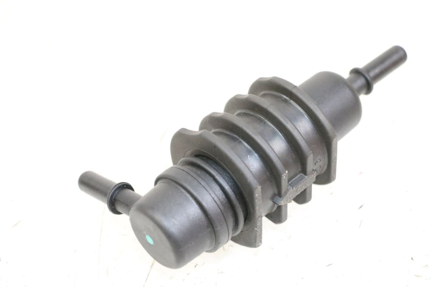 photo de TUBO INIETTORE ROYAL ENFIELD CONTINENTAL GT 650 (2019 - 2024) - Dettaglio del componente