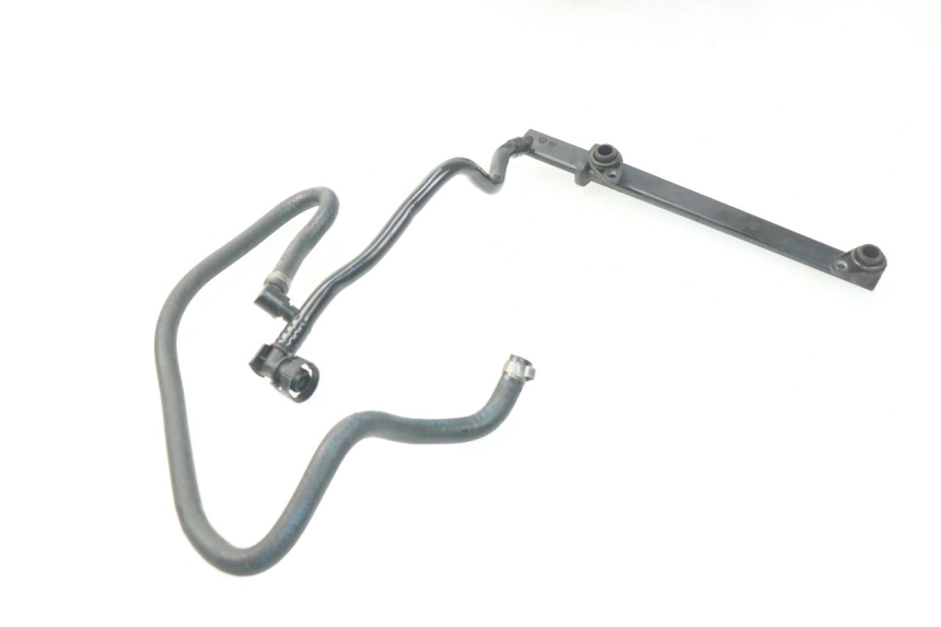 photo de TUBO INIETTORE BMW S RR ABS S1000RR 1000 (2009 - 2011) - Dettaglio del componente