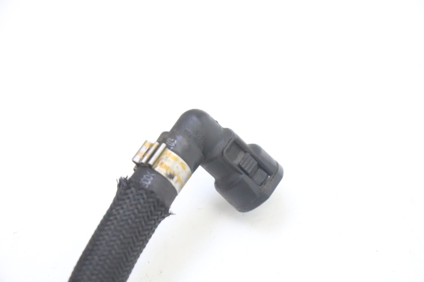 photo de TUBO INIETTORE PEUGEOT SATELIS 125 (2013 - 2018) - Primo piano tecnico