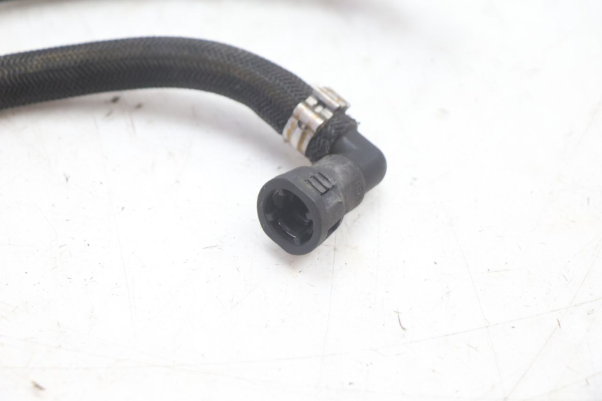 photo de TUBO INIETTORE PEUGEOT SATELIS 125 (2013 - 2018) - Primo piano tecnico