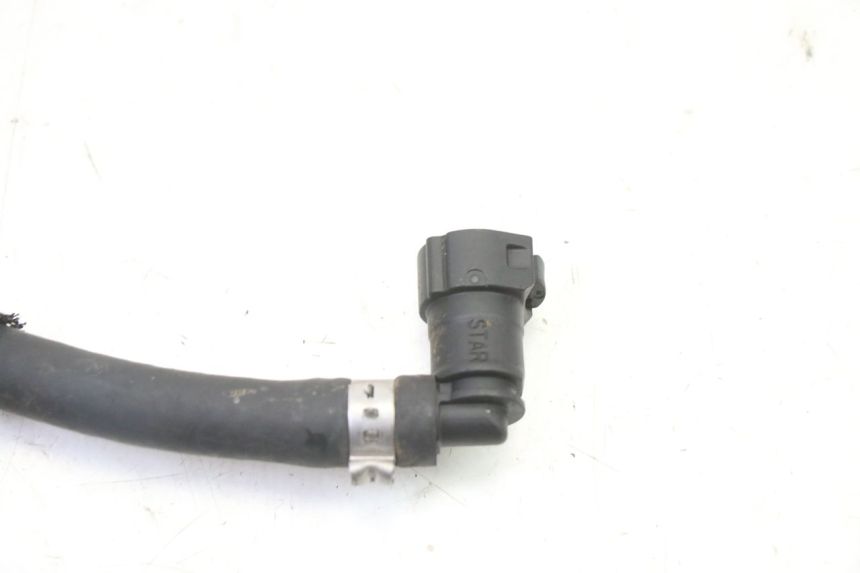 photo de TUBO INIETTORE PEUGEOT STREETZONE I NAKED 2T 50 (2018 - 2020) - Altra angolazione