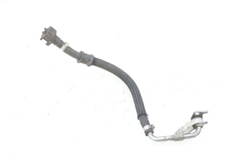 photo de TUBO INIETTORE SUZUKI BURGMAN 125 (2015 - 2017) - Primo piano tecnico