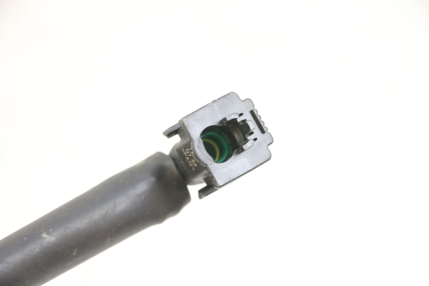 photo de TUBO INIETTORE YAMAHA TRICITY 300 (2020 - 2024) - Zoom sullo stato d'uso