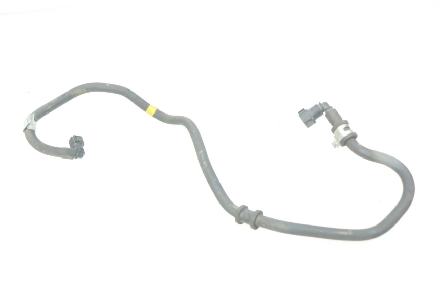 photo de TUBO INIETTORE PIAGGIO VESPA GTS IGET ABS 125 (2017 - 2023) - Vista principale