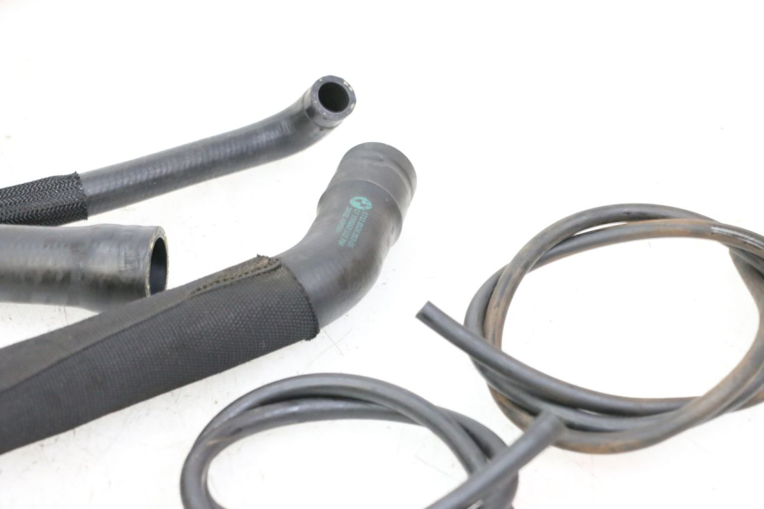 photo de TUBO BMW S RR ABS S1000RR 1000 (2015 - 2018) - Dettagli dei punti di fissaggio