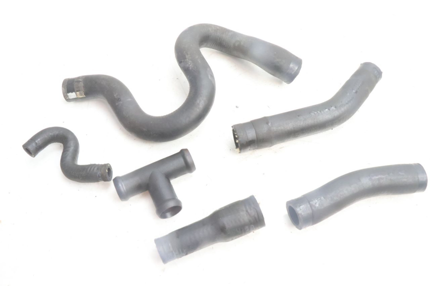 photo de TUBO DEL RADIATORE BMW C1 125 (2000 - 2003) - Altra angolazione