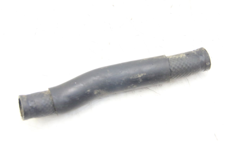 photo de TUBO DEL RADIATORE HONDA CRF CR-F RX 450 (2017 - 2021) - Primo piano tecnico