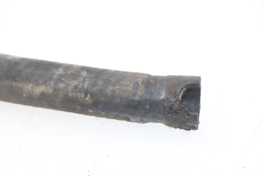 photo de TUBO RADIATORE GILERA DNA 50 (2000 - 2007) - Primo piano tecnico