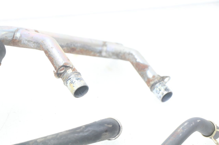 photo de TUBO DEL RADIATORE YAMAHA FJR ABS 1300 (2016 - 2020) - Altra angolazione