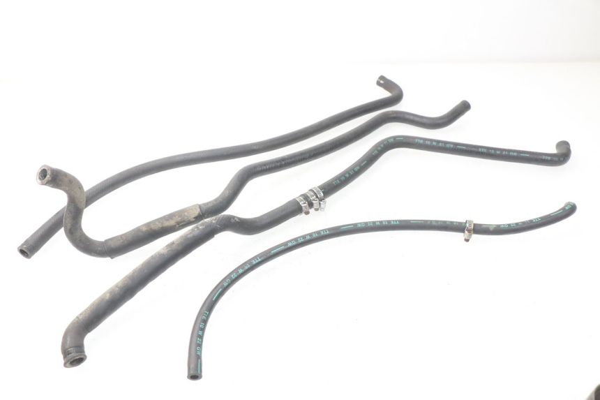 photo de Tubo del radiatore SYM GTS EVO 125 (2009 - 2013) - Vista principale