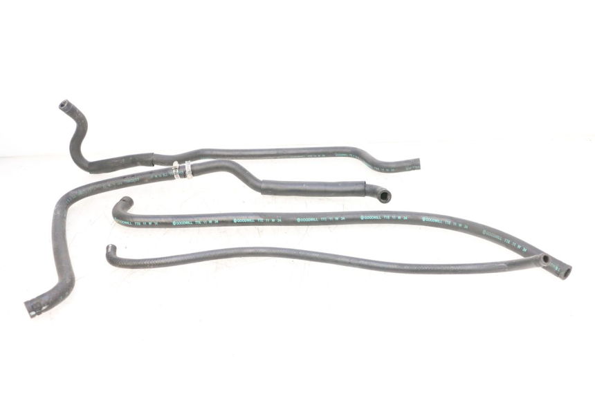 photo de Tubo del radiatore SYM GTS EVO 125 (2009 - 2013) - Vista principale