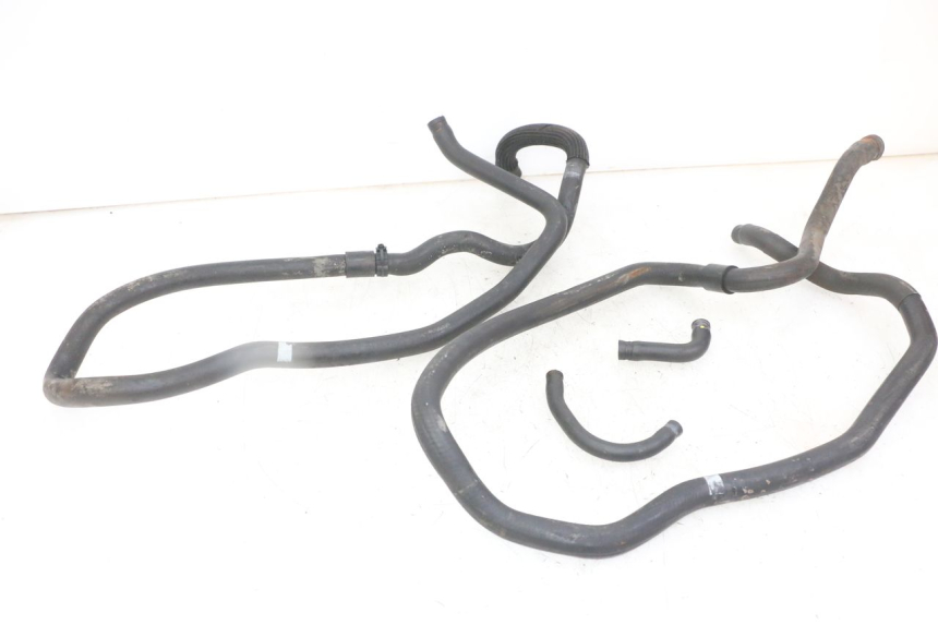 photo de TUBO PIAGGIO IE MP3 YOURBAN 300 (2011 - 2016) - Altra angolazione