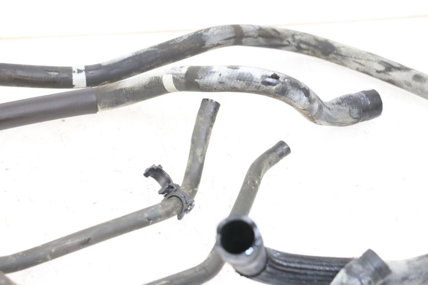 photo de TUBO PIAGGIO MP3 HPE 350 (2018 - 2020) - Altra angolazione