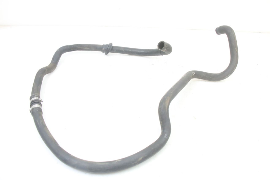 photo de TUBO DEL RADIATORE PIAGGIO VESPA GRANTURISMO 125 (2003 - 2007) - Altra angolazione