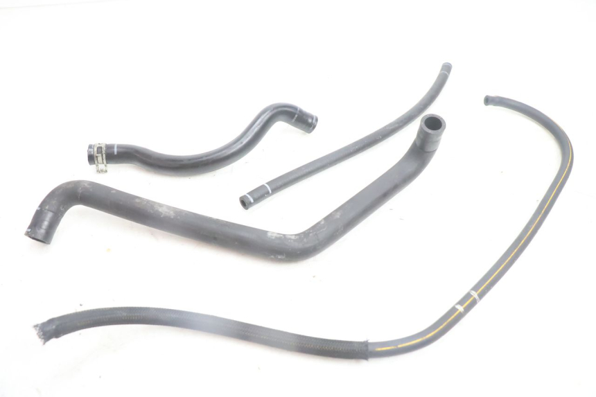 photo de TUBO DEL RADIATORE PEUGEOT SATELIS 125 (2006 - 2009) - Dettaglio del componente