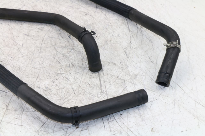 photo de Tubo del radiatore PEUGEOT SATELIS 125 (2010 - 2012) - Vista d'insieme del prodotto