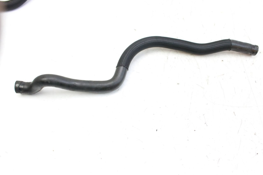 photo de TUBO DEL RADIATORE MBK SKYCRUISER 125 (2010 - 2013) - Altra angolazione