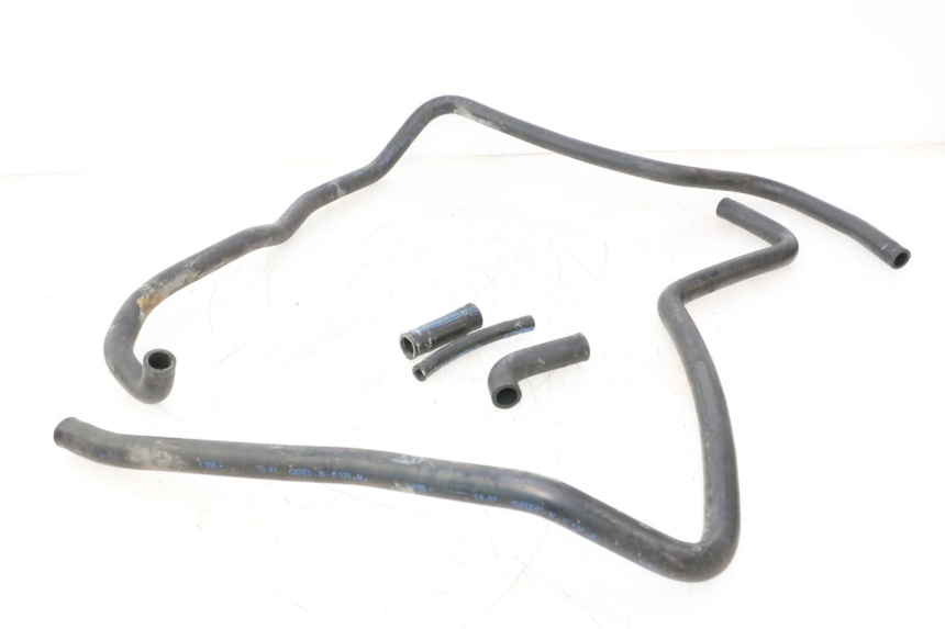 photo de TUBO DEL RADIATORE PEUGEOT SPEEDFIGHT LC 50 (1996 - 2002) - Primo piano tecnico