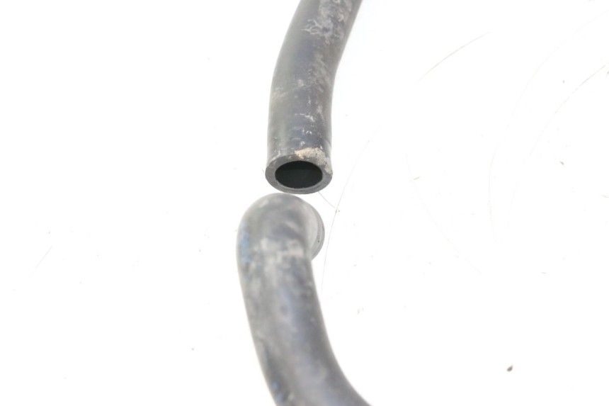 photo de TUBO DEL RADIATORE PEUGEOT SPEEDFIGHT LC 50 (1996 - 2002) - Dettagli dei punti di fissaggio