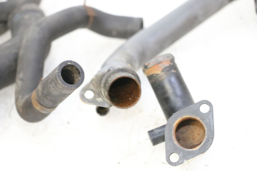 photo de TUBO TRIUMPH SPRINT 900 (1995 - 1998) - Zoom sullo stato d'uso