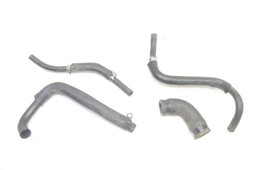 photo de Tubo del radiatore YAMAHA TDM ABS 900 (2002 - 2014) - Dettaglio del componente