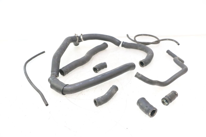 photo de TUBO DEL RADIATORE HONDA VFR FI RC46 800 (1998 - 2001) - Vista principale