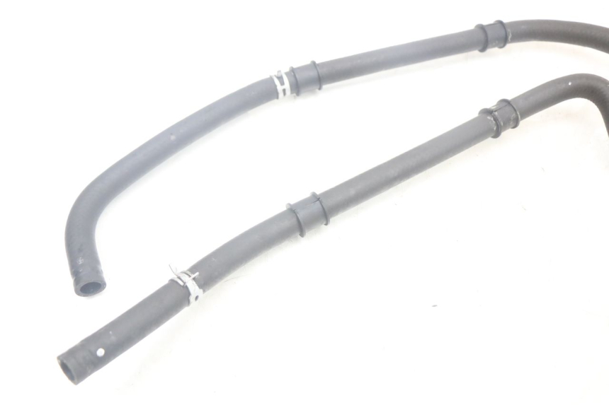 photo de TUBO DEL RADIATORE YAMAHA XMAX X-MAX ABS 125 (2017 - 2020) - Dettaglio del componente