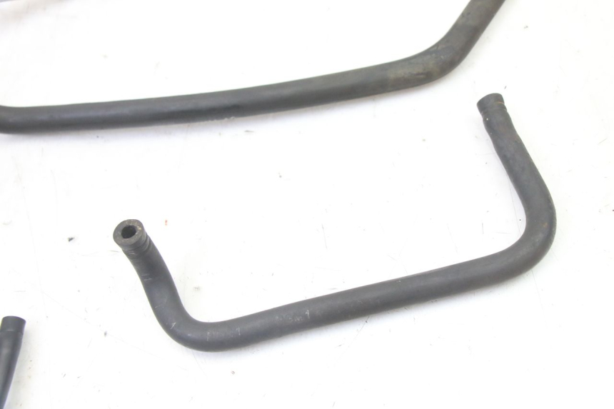 photo de TUBO DEL RADIATORE YAMAHA XMAX X-MAX 125 (2006 - 2009) - Altra angolazione