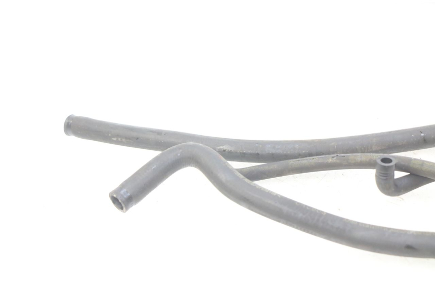 photo de TUBO DEL RADIATORE PIAGGIO X9 EVOLUTION 125 (2003 - 2007) - Zoom sullo stato d'uso