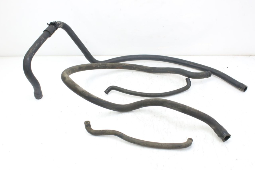 photo de TUBO DEL RADIATORE PIAGGIO X9 EVOLUTION 125 (2003 - 2007) - Zoom sullo stato d'uso