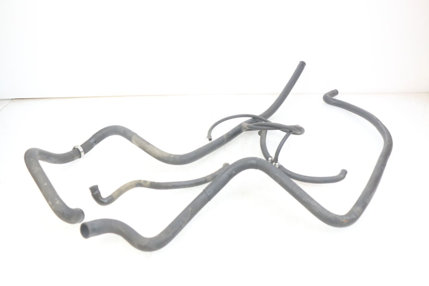 photo de TUBO DEL RADIATORE PIAGGIO X9 125 (2000 - 2003) - Vista principale