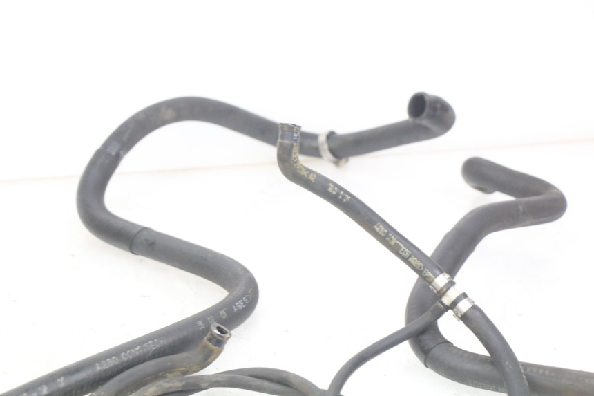 photo de TUBO DEL RADIATORE PIAGGIO X9 125 (2000 - 2003) - Dettaglio del componente