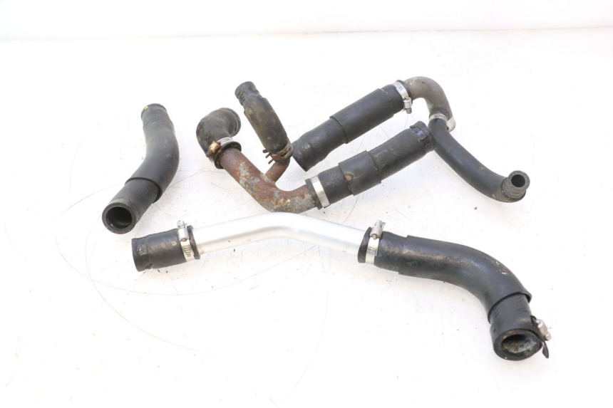 photo de TUBO YAMAHA YZF R6 600 (2008 - 2009) - Stato della superficie e materiale