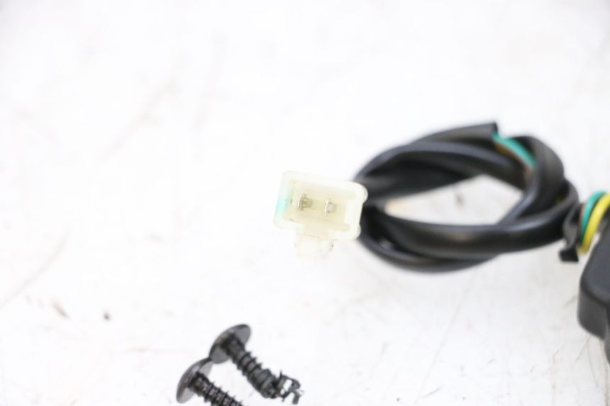 photo de LUCE TARGA SEGWAY NINEBOT E125S 1 (2022 - 2026) - Zoom sullo stato d'uso