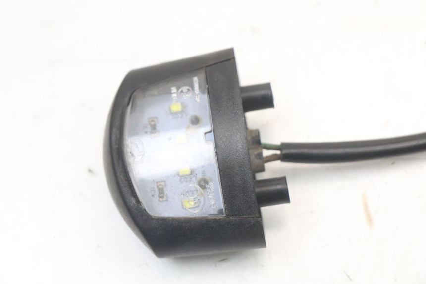 photo de LUCE TARGA EBROH BRAVO GLE 1 (2020 - 2024) - Dettaglio del componente