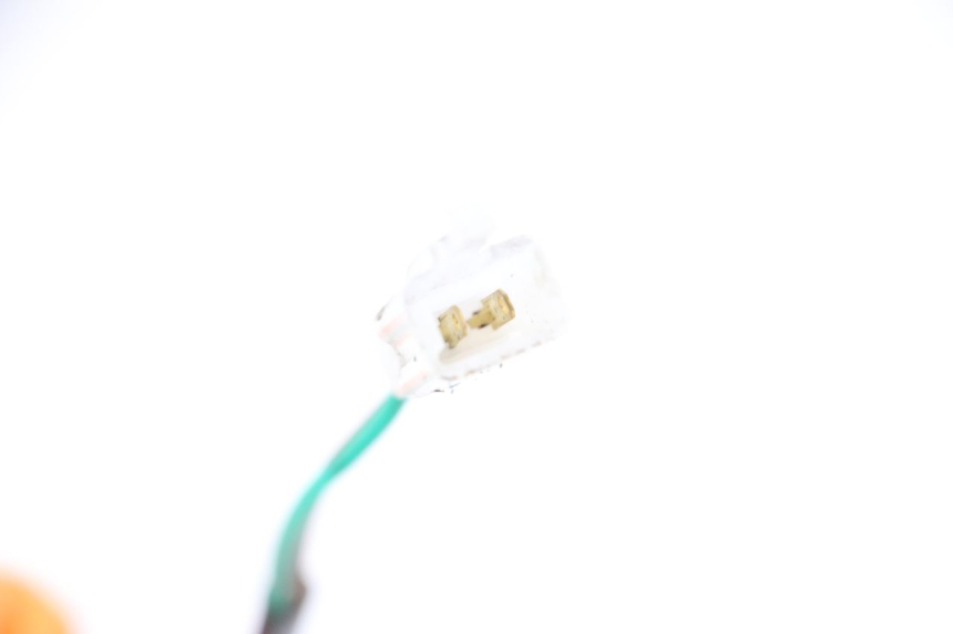 photo de ILLUMINAZIONE TARGA JM MOTORS EVOLIS 4T 50 (2018 - 2022) - Primo piano tecnico