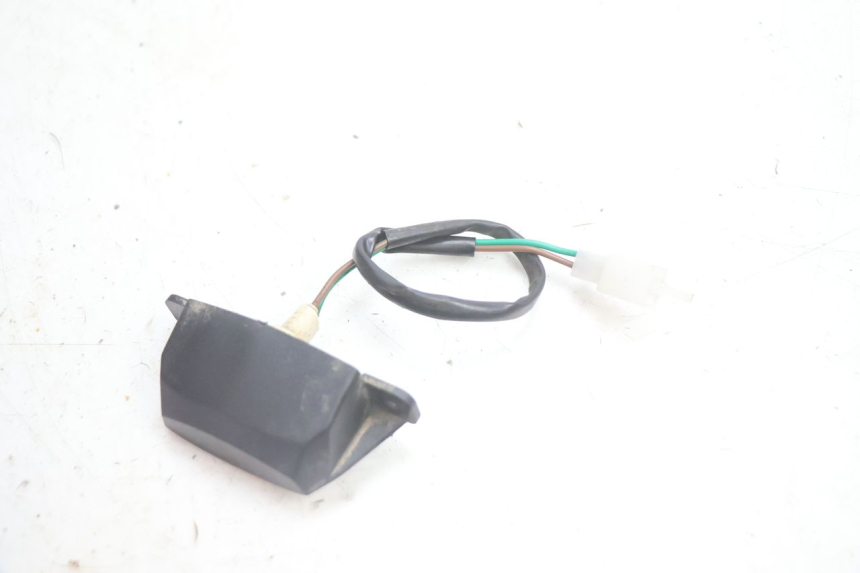 photo de ILLUMINAZIONE TARGA JM MOTORS EVOLIS 4T 50 (2018 - 2022) - Altra angolazione
