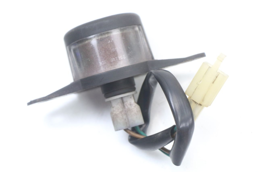 photo de ILLUMINAZIONE TARGA HONDA FES PANTHEON 2T 125 (1998 - 2002) - Vista principale