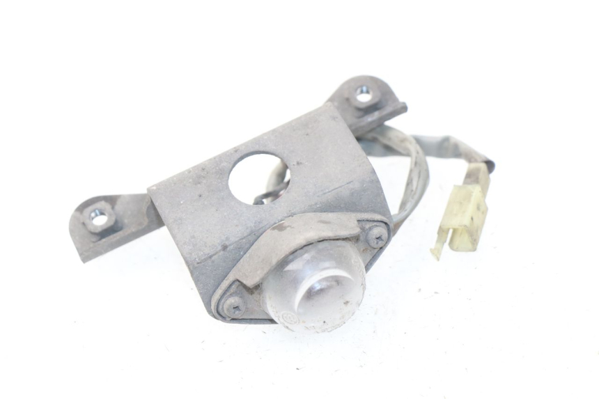 photo de Illuminazione della targa KAWASAKI GPZ S 500 (1994 - 2005) - Altra angolazione