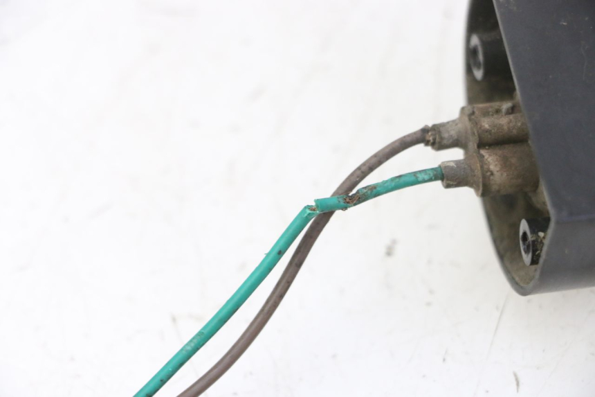 photo de LUCE TARGA KYMCO GRAND DINK 125 (2008 - 2014) - Zoom sullo stato d'uso