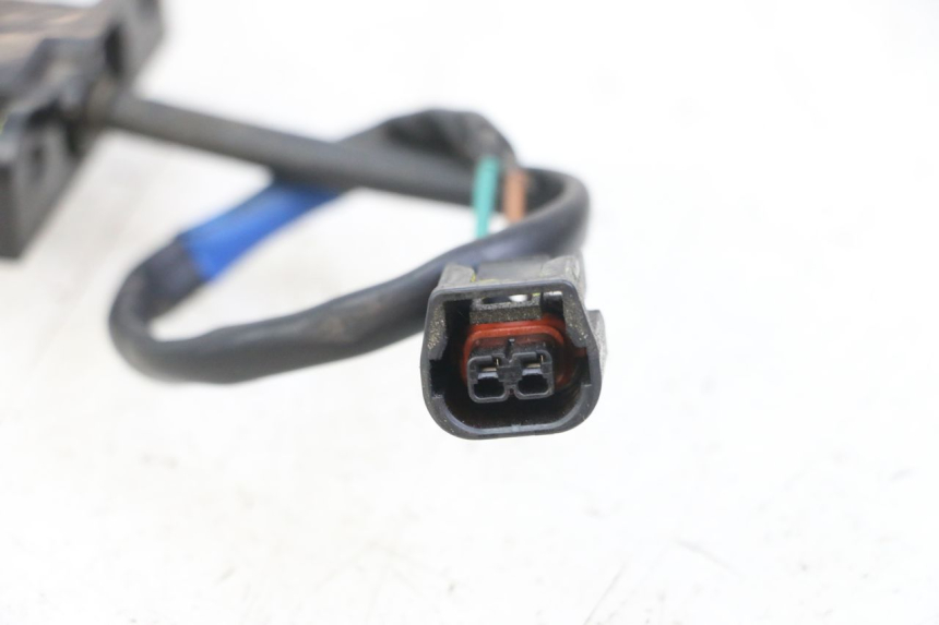 photo de LUCE TARGA HONDA FORZA 125 (2021 - 2025) - Zoom sullo stato d'uso