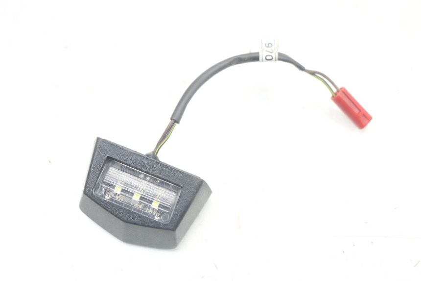 photo de LUCE TARGA HUSQVARNA SVARTPILEN 401 (2018 - 2023) - Vista principale