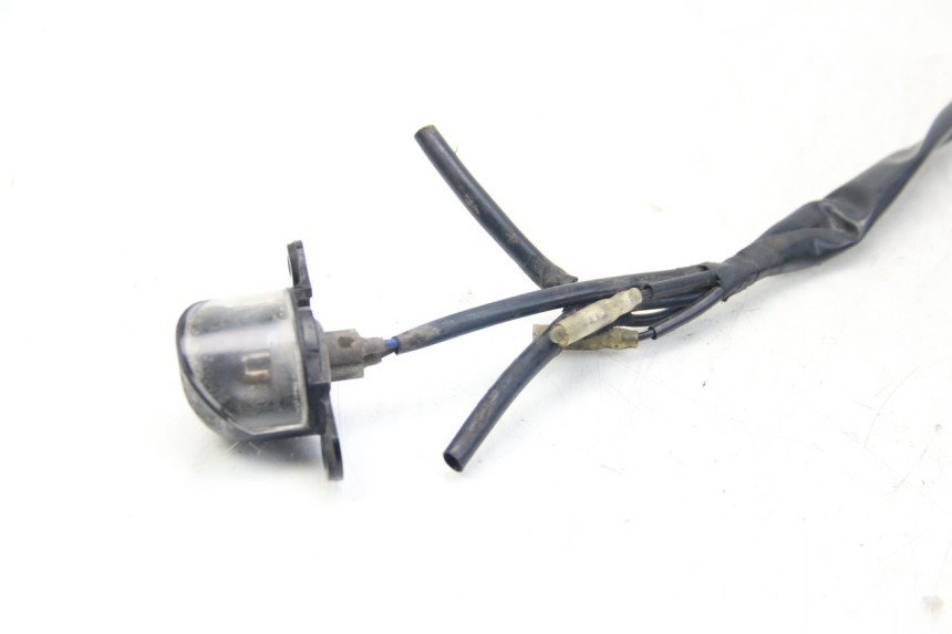 photo de ILLUMINAZIONE TARGA YAMAHA HW XENTER 125 (2011 - 2017) - Zoom sullo stato d'uso