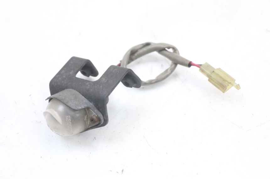 photo de ILLUMINAZIONE TARGA KAWASAKI GTR 1000 (1994 - 2004) - Zoom sullo stato d'uso