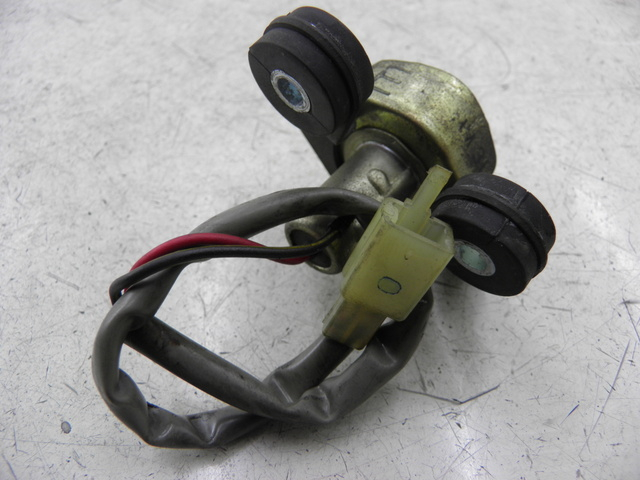 photo de Illuminazione della targa KAWASAKI ZZR 600 (1995 - 2004) - Dettaglio del componente