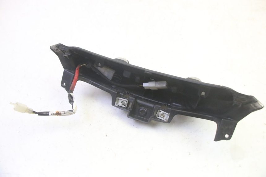 photo de LUCE TARGA PIAGGIO MP3 HPE 350 (2018 - 2020) - Vista d'insieme del prodotto