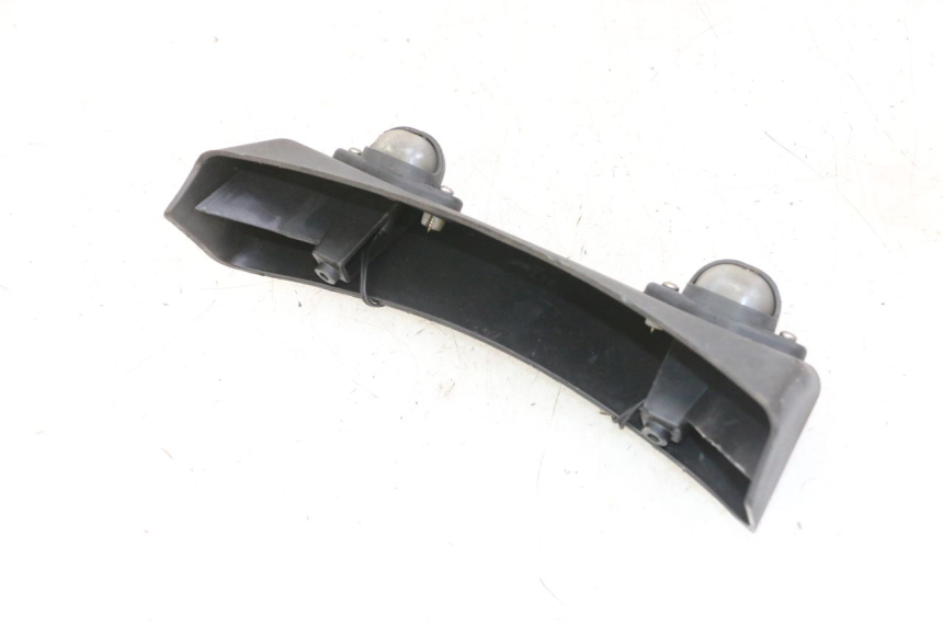 photo de LUCE TARGA PIAGGIO MP3 LT 400 (2007 - 2012) - Primo piano tecnico