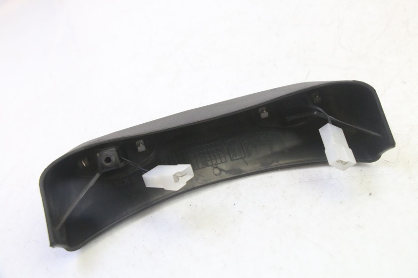photo de LUCE TARGA PIAGGIO MP3 LT 300 (2010 - 2016) - Vista d'insieme del prodotto