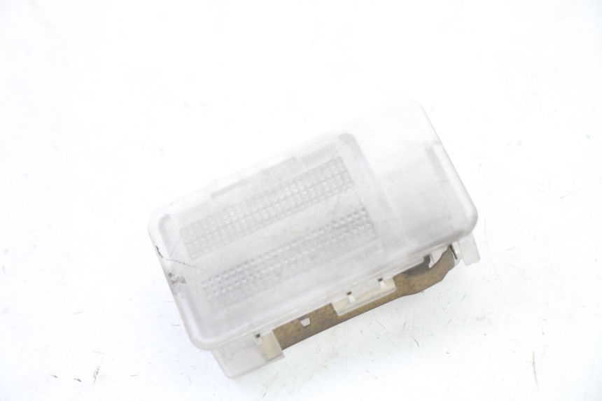 photo de LUCE TARGA PIAGGIO MP3 500 (2011 - 2015) - Dettaglio del componente