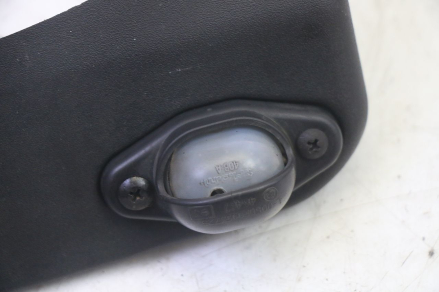 photo de LUCE TARGA PIAGGIO MP3 RL 250 (2006 - 2010) - Zoom sullo stato d'uso